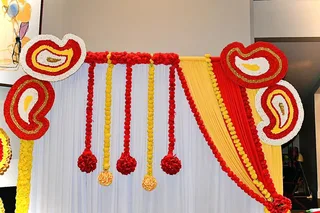 Housewarming Traditional Decor - image 4
