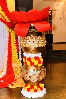 Housewarming Traditional Decor - image 8