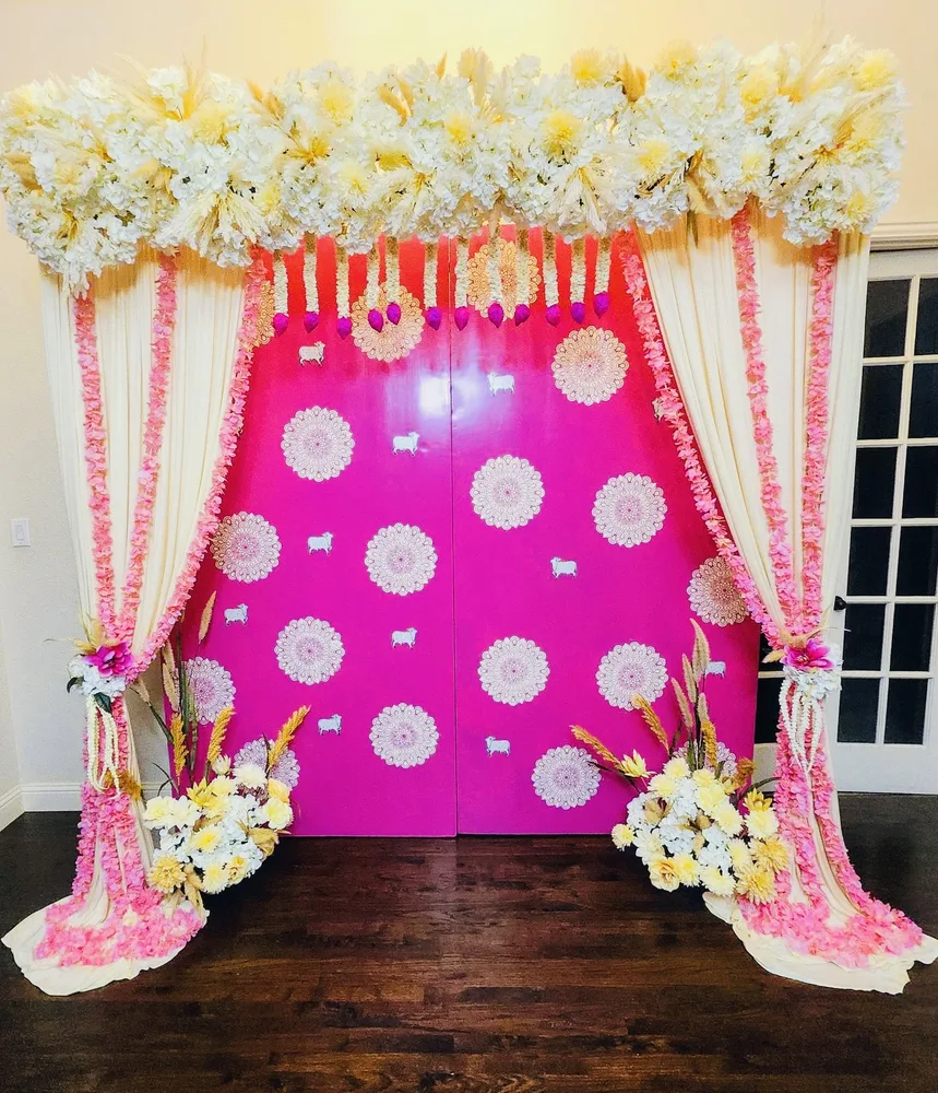 Pichwai Decor