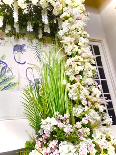 Tropical Floral Decor - image 3