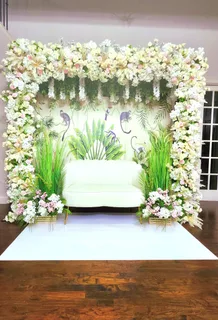 Tropical Floral Decor - image 10
