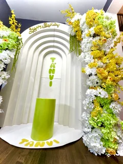 Contemporary !6th Birthday Decor - image 8