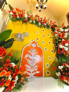 Traditional Lippan Art Decor - image 6