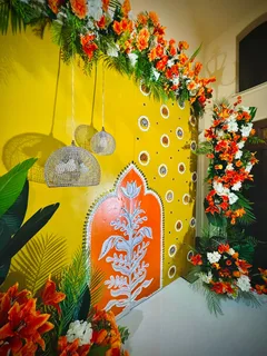Traditional Lippan Art Decor - image 8