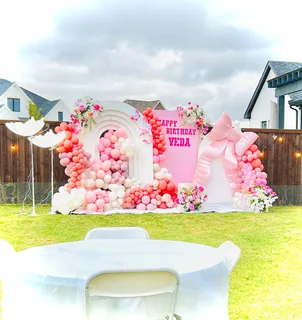 Pink Bow Theme Decor - image 1