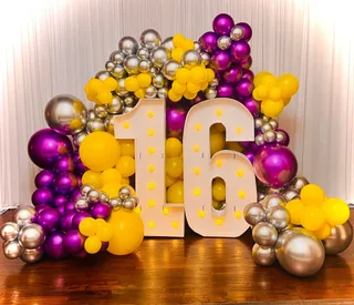 16th Marquee Decor - image 6