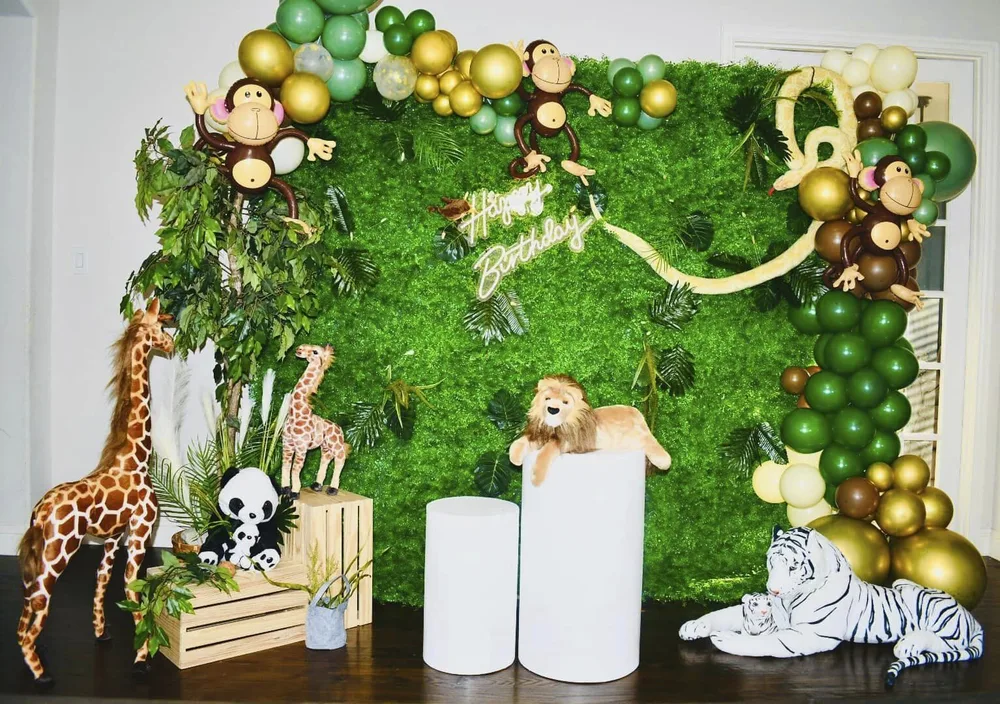Zoo/Jungle Birthday Decor