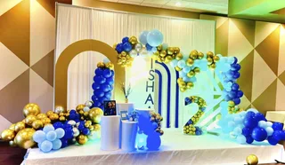 Royal Blue/Periwrinkle Blue/Gold Chiara Arch Birthday Decor - image 1