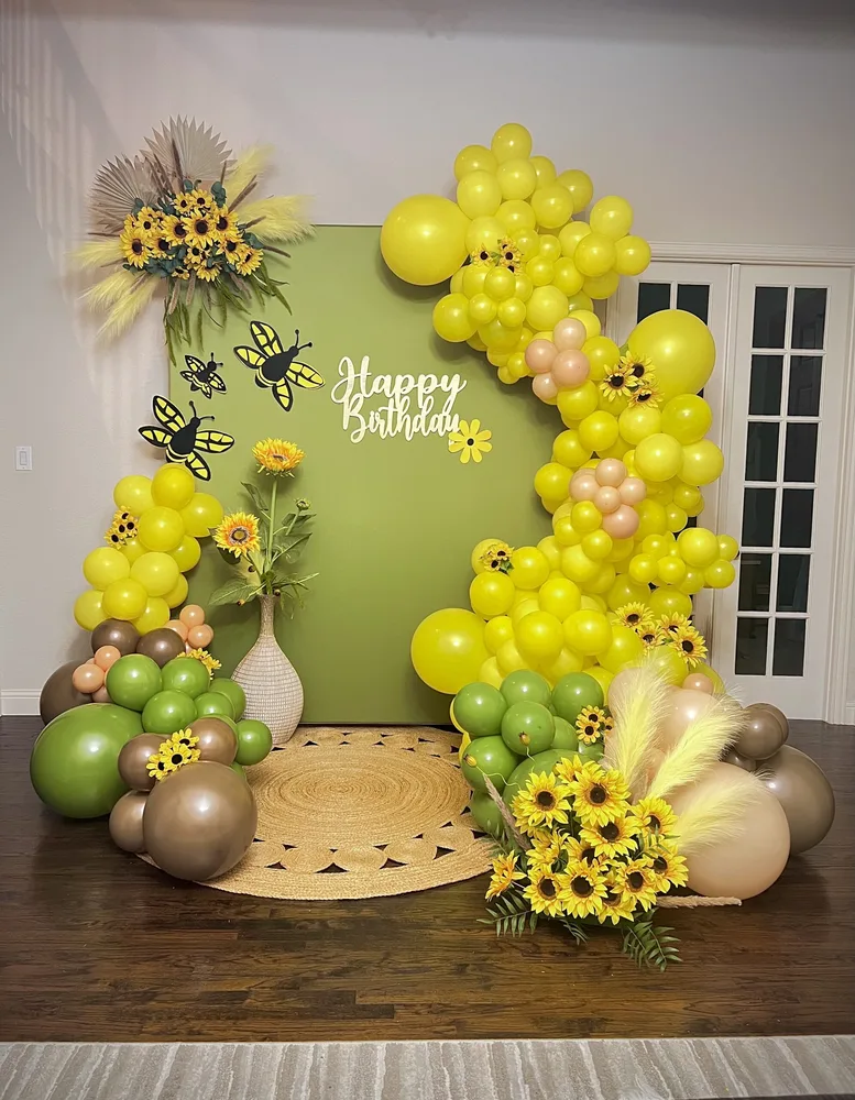Sunflower Birthday Decor