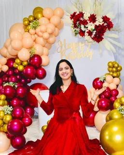 Gold/Burgundy/Champange Birthday Decor (Round Arch) - image 6